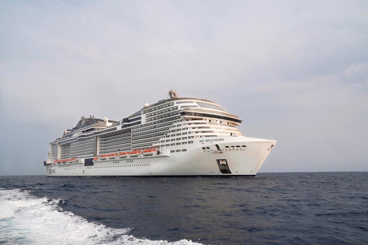 MSC Bellissima auf hoher See