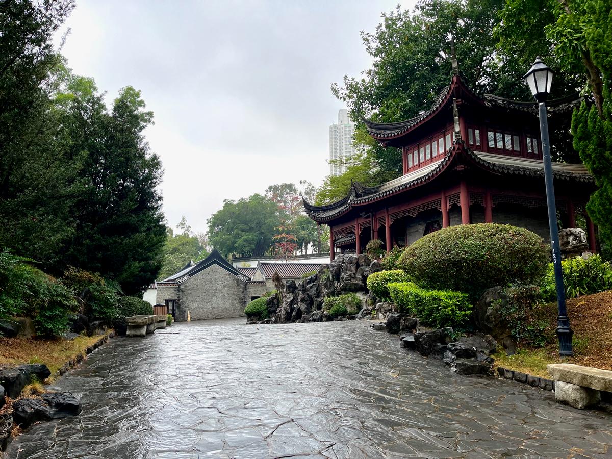 Ein Tempel im Hong Kong Park