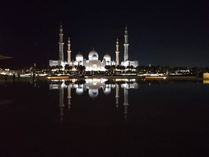 Die große Moschee von Abu Dhabi