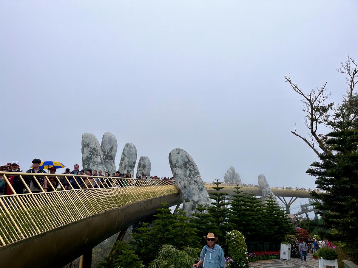 Die großen Hände von Ba Na Hills