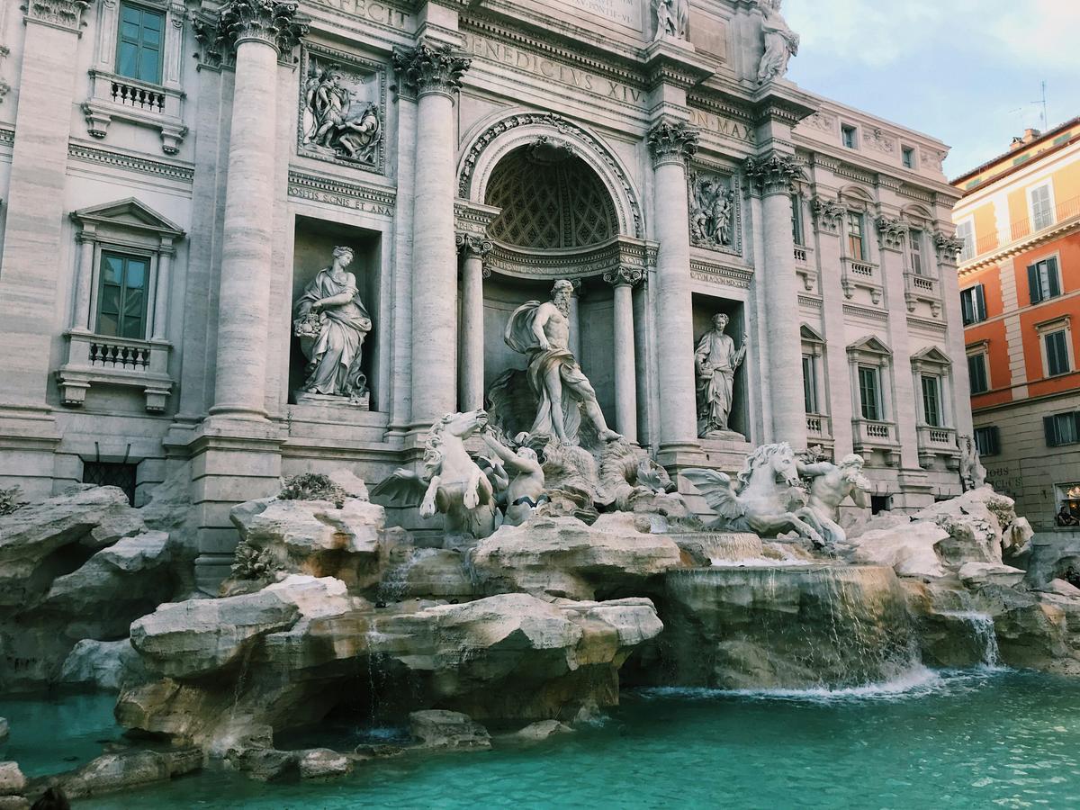 Der Trevi Brunnen in Rom