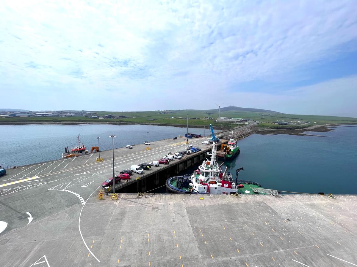 Der Hafen von Kirkwall