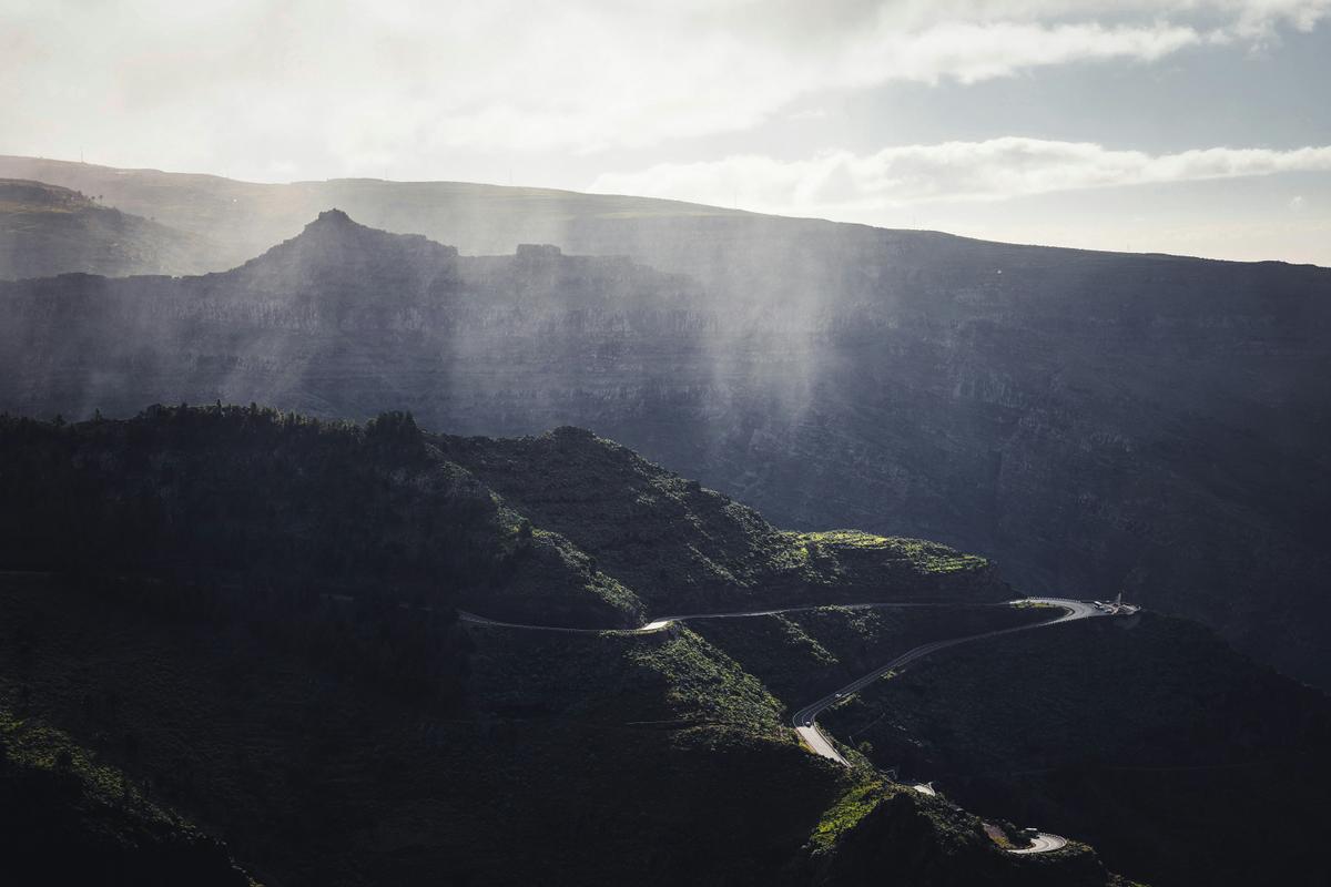 Eine Bergstraße auf La Gomera