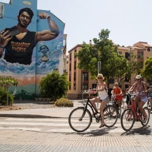 Landausfluggäste sehen während Ihrer Fahrradtour die interessantesten Plätze in Málaga