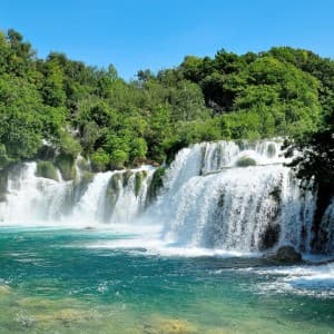 Landausflug in Zadar: Eindrucksvoller Wasserfall im Krka Nationalpark