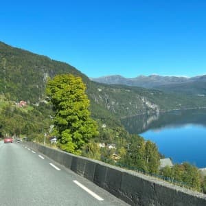 Landausflug in Nordfjordeid