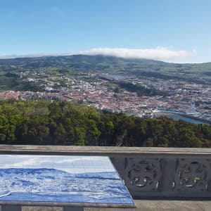 Landausflüge in Praia da Victoria (Terceira)