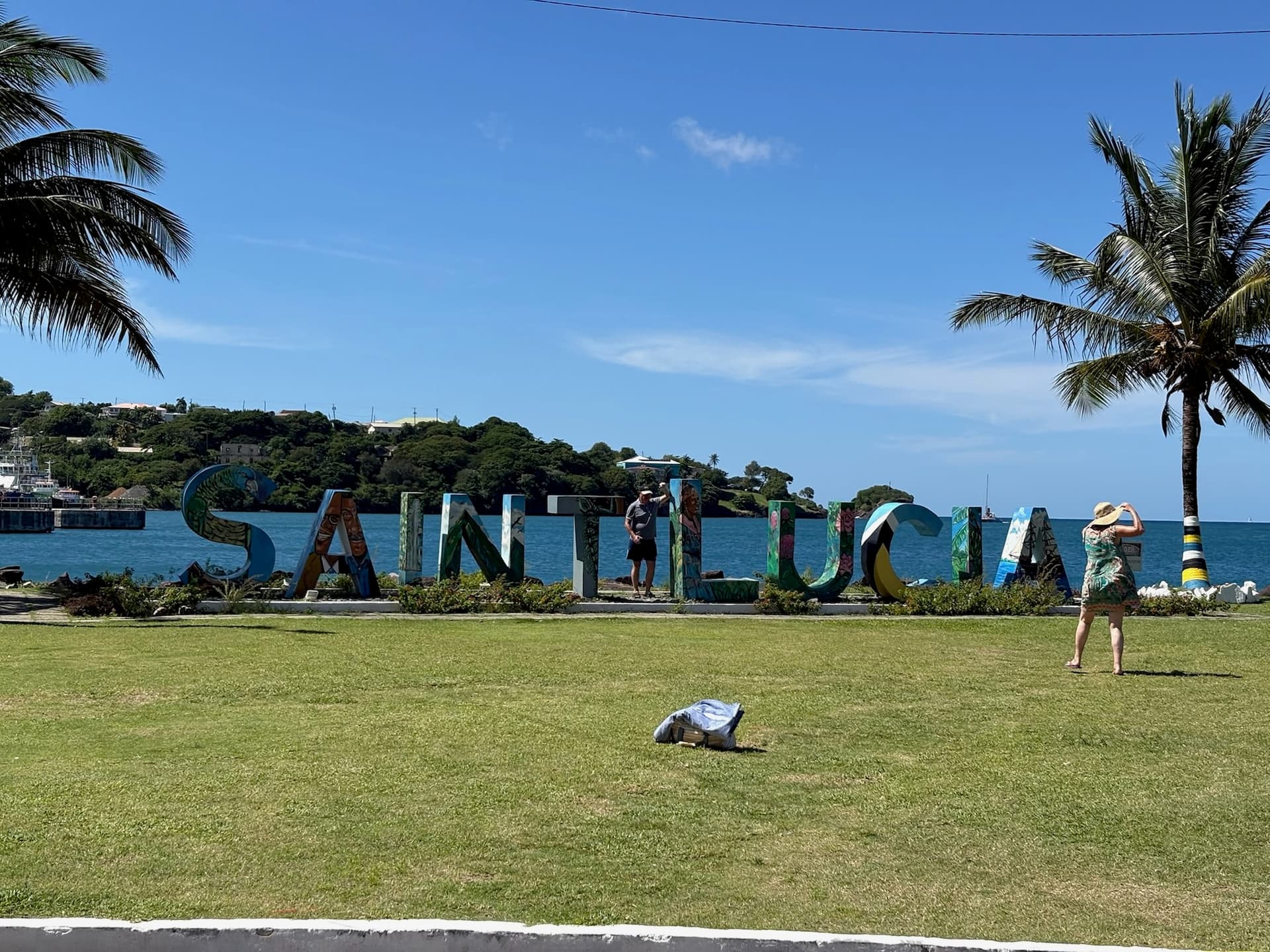 IMG_1727 Der Schriftzug der Insel St. Lucia