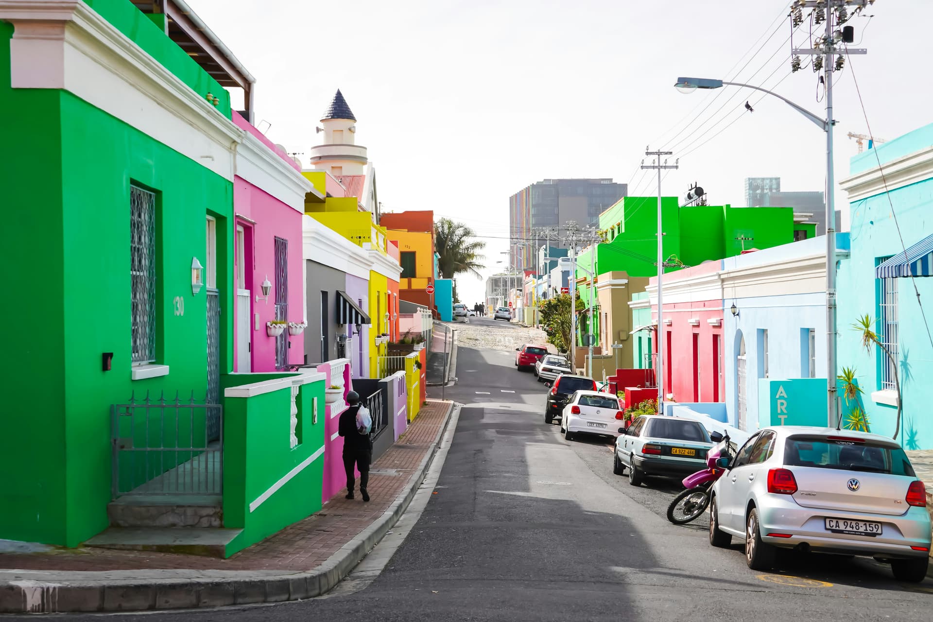devon-janse-van-rensburg-ODZIiIsn490-unsplash Das Viertel Bo-Kaap im Foto von Devon Janse van Rensburg via Unsplash